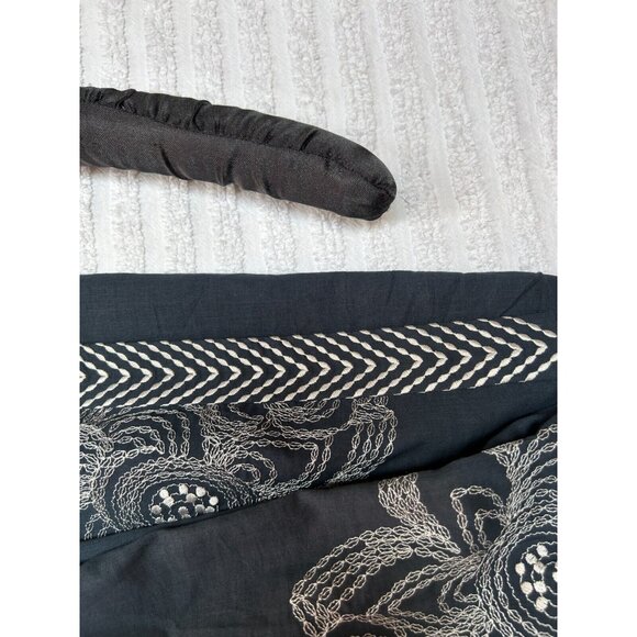 Chico's Women's Blue Embroidered Floral Open Front Blazer Size 2 Long Sleeve - Picture 8 of 8